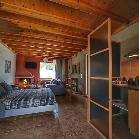 Livadi Πανσιόν 3*